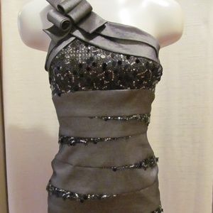 Cachè one shoulder Cocktail Dress